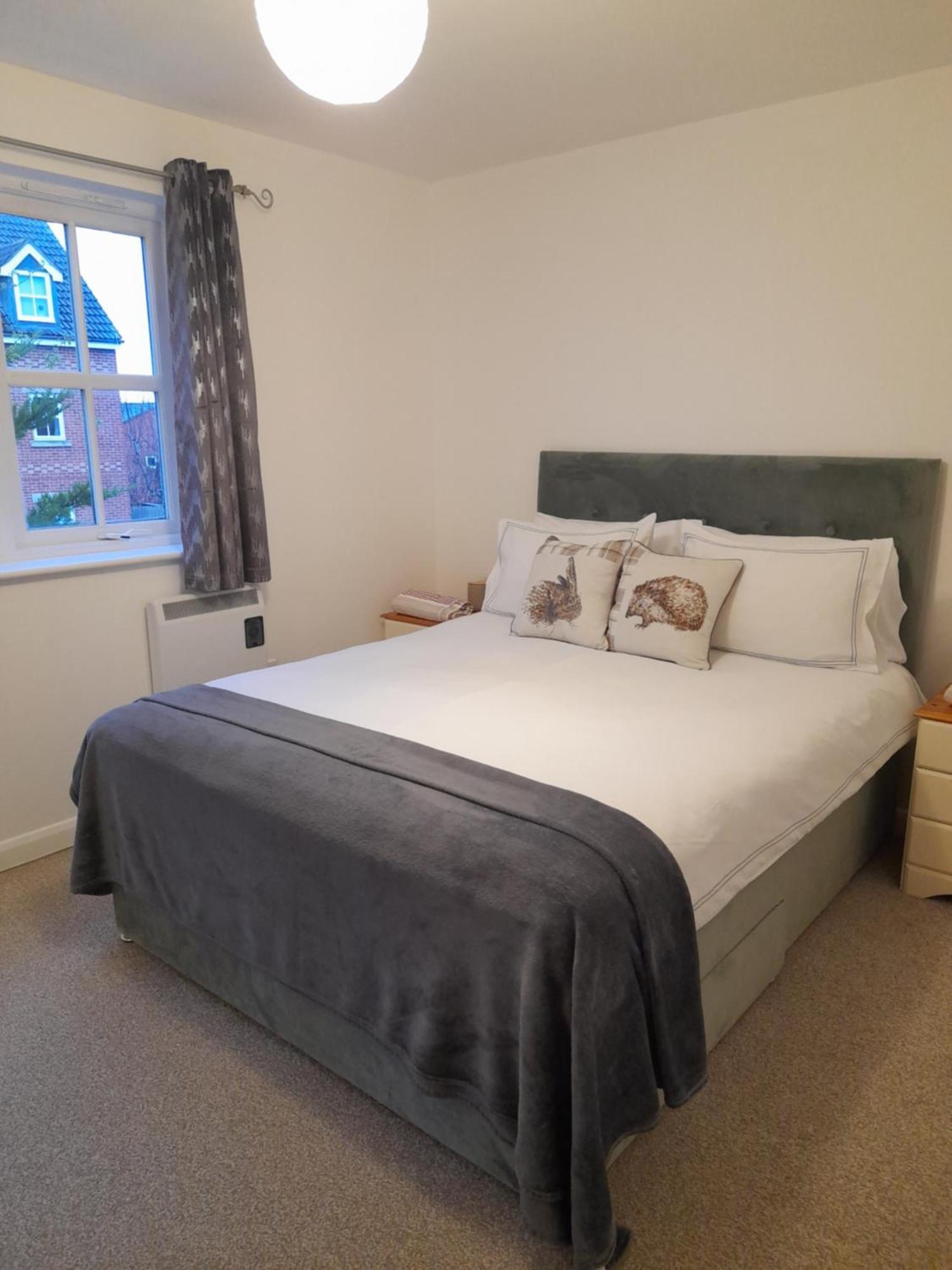 Glastonbury Town Center-Entire Apartment Экстерьер фото